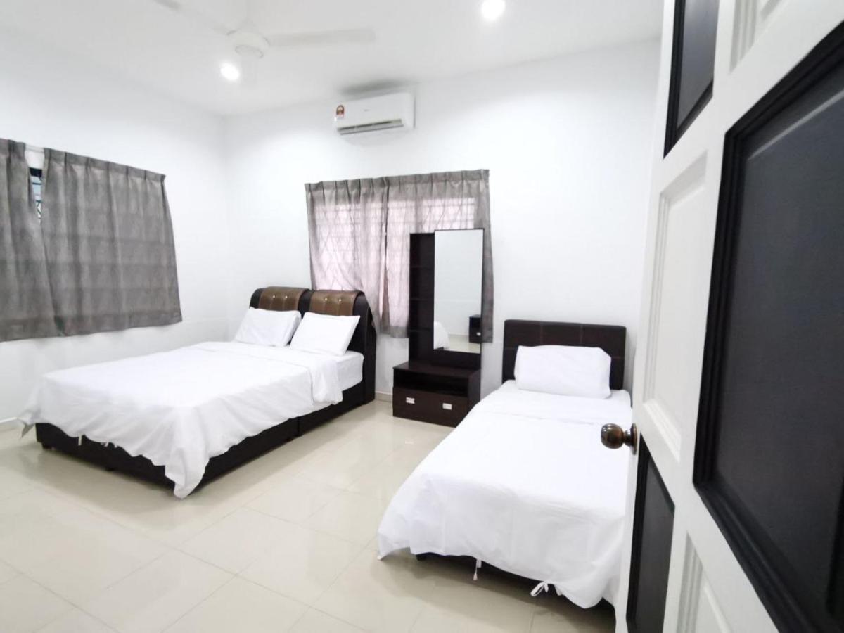 Singleisure Holiday House Mersing Exterior photo